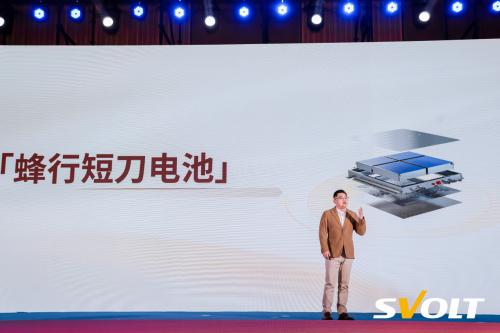 蜂巢能源品类创新战略破解行业内卷 15年60万公里、超长寿命,蜂行电池引领超充行业第5张-人人物流网 蜂巢能源品类创新战略破解行业内卷 15年60万公里、超长寿命,蜂行电池引领超充行业第5张