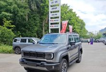 外观沿用经典设计 北京BJ40燃油版车型到店-南方汽车网